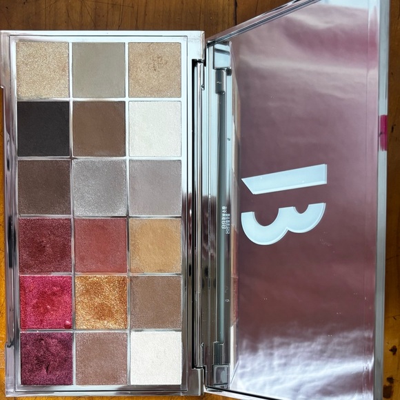Byredo BIBLIOPHILIA swatched but never used palette - Picture 2 of 2